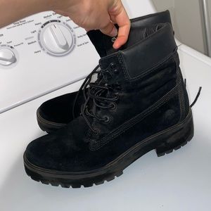 Black velvet timberland boots